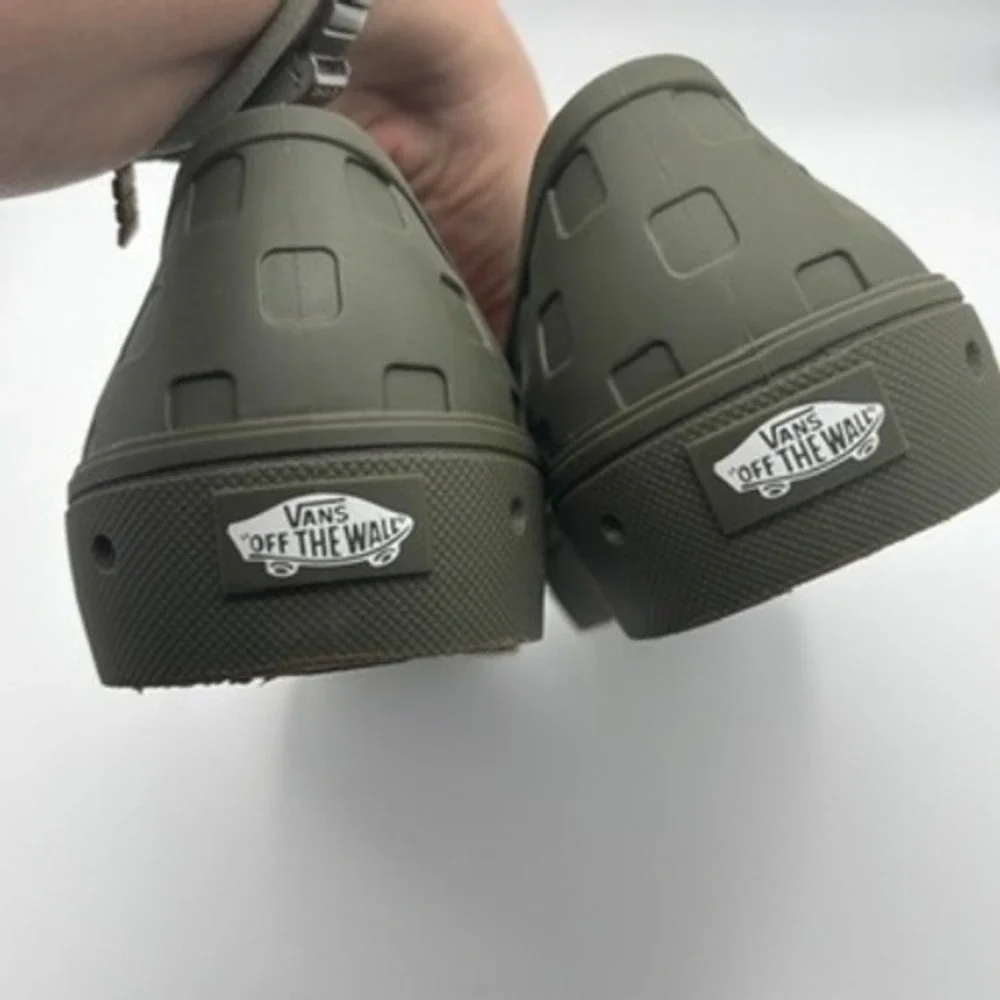 Vans Trek Slip-On Mens Sz 13 Grape Leaf Green Rubber Waffle Sole Water Shoes